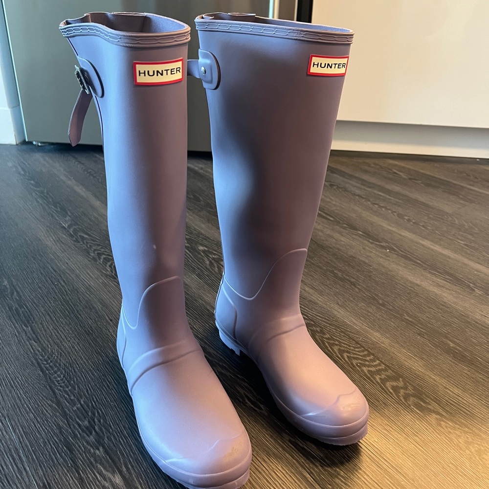 Hunter Size 8 Purple Rain Boots